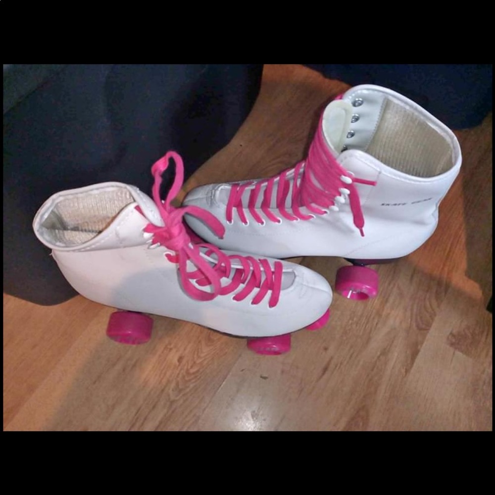 Roller Skates by Skate Gear
